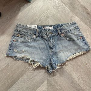 Garage micro peachy cut off shorts in the color ashley blue size 25W